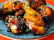 Рецепта Глазирани пилешки бутчета / крилца на фурна по азиатска рецепта